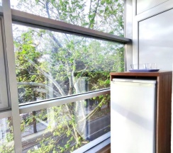 Люкс с балконом и с красивым видом из окна в Camelia