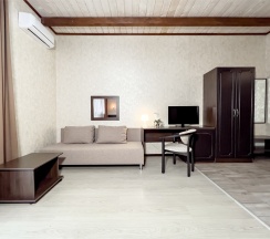 ДЕЛЮКС с балконом и видом на горы в Greek house viva hotels group