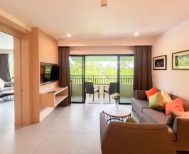 Люкс с 2 комнатами в Paradox Resort Phuket