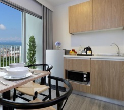 Двухместный номер Deluxe Premier 2 отдельные кровати в Centre Point Prime Hotel Pattaya