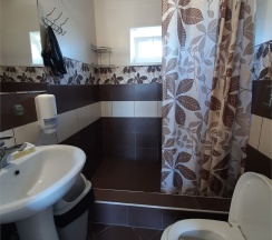 2-х комнатный улучшенный в Райский уголок