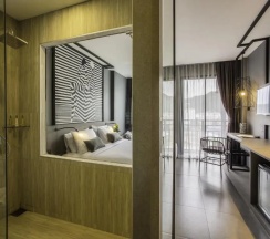 Двухместный номер Ma Relax с балконом (2 отдельные кровати) в MAZI Design Hotel by Kalima