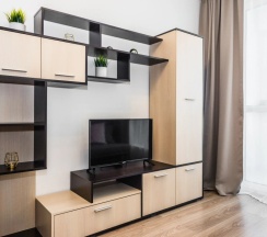 Четырёхместные апартаменты с 2 комнатами с балконом в Good House