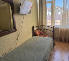 Стандартный четырехместный комната в Das house