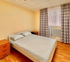 Двухместный номер Economy с красивым видом из окна двуспальная кровать в Alma-Ata Hostel