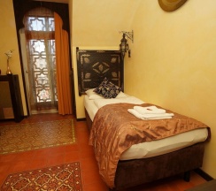Одноместный номер Standard в Hotel Villa Oriental & Restaurant