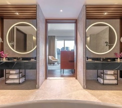 Люкс Ambassador в Fairmont Singapore