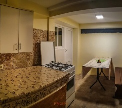 Четырёхместный номер Standard Цокольный этаж с 2 комнатами в Катеринаплюс