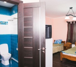 2-местный коттедж эконом (с завтраком) в Путина