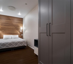 Коттедж с двумя спальнями улучшенный в Салют