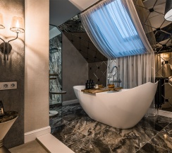 Джуниор Сюит Президент HISTORY (Junior Suite President HISTORY) в History Boutique Hotel&Spa
