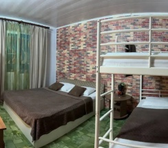 Четырёхместный номер Standard в Полина