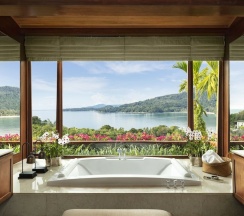 Вилла с 6 комнатами в Andara Resort Villas
