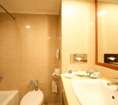 Одноместный полулюкс 2 отдельные кровати в Bangkok Palace Hotel