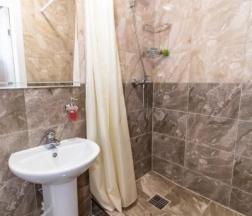 Семейный номер Comfort c видом на город. в Jo inn