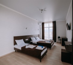 Улучшенный люкс с видом на море (изолированные комнаты) в Космос