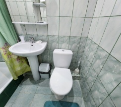 Двухместный номер Standard с балконом и с видом на горы двуспальная кровать в Тропики