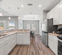 Коттедж с видом на океан в Amazing New 3br/2ba Laguna Beach! / 6p Golf Cart: 2 Mins to Beach/west PCB