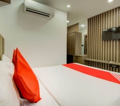 Номер Deluxe в Capital O 23031 V Hotel