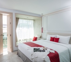 Двухместный номер Superior двуспальная кровать в The Bloc Hotel Phuket