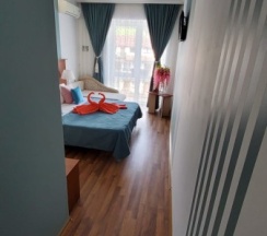 2-3 местный  стандарт с не большим балконом в Прага