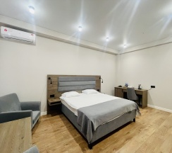 Люкс Дабл в Buta Hotel