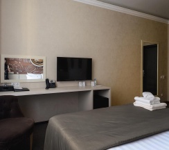 Комната улучшенная с 1 двуспальной кроватью в Hotel design style