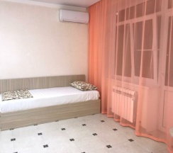 Четырёхместный номер стандарт с балконом в Белые скалы