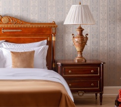 Номер с ванной на львиных лапах в Taleon Imperial Hotel