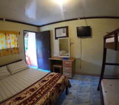 Одноместный номер Economy двуспальная кровать в Bohol Sea Breeze Cottages & Resort