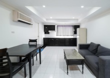 Люкс с 2 комнатами в OYO 1042 Boons Residence Sathorn