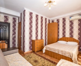 Номер улучшенный семейный в Посейдон