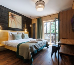 Super Лодж с 2 спальнями, баней и купелью, с видом на озеро в Пасторское озеро