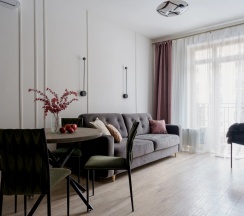 Апартаменты с балконом и с красивым видом из окна в Апартаменты Central street от сети Good Vibes Apartments