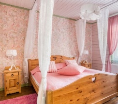 Номер в гостинице "Романтик" в Новый ковчег