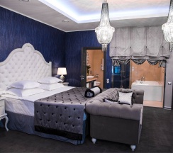 Джуниор сюит "Автор" в Author Boutique Hotel