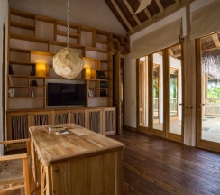 Retreat With Pool Beach с 3 комнатами в Soneva Fushi