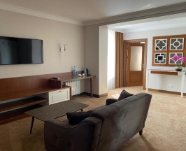 Семейный люкс в Kaspi boutique hotel