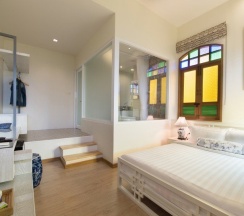 Двухместный Extra номер Superior двуспальная кровать в O'nya Phuket Hotel
