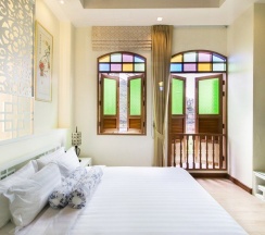 Двухместный номер Superior двуспальная кровать в O'nya Phuket Hotel