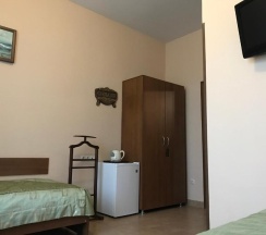 Номер стандарт с 2 односпальными кроватями в Слобода