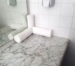 Четырёхместный номер Standard двуспальная кровать в Aquamarine Hotel