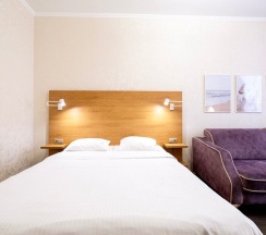 Трифонова 22, 45 кв.м, (пр. Ленина 200м) в Апартаменты Петровские