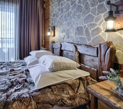WILD 27 в Exclusive Hotel&Apartments