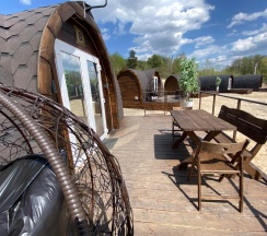 Коттедж премиум с 1 двуспальной кроватью (Глэмпинг люкс) в Набережная №1