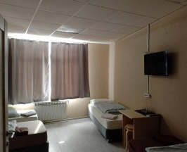 Кровать в 4-местном общем номере в Rooms