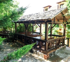 5-местный "Коттедж" двухуровневый в Манэ