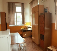 Кровать в общем номере в Текстильщик