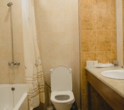 Номер Comfort с 2 комнатами с балконом и с красивым видом из окна в Малибу