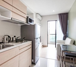 Двухместные апартаменты двуспальная кровать в Happy Place Condo